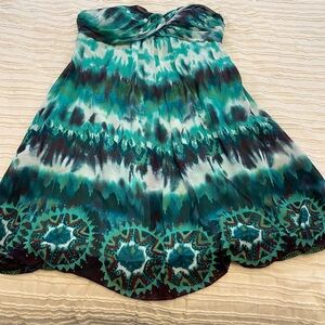 🤩stunning Joseph Ribkoff dress. Size 12 EUC. Strapless. Dress up or down!